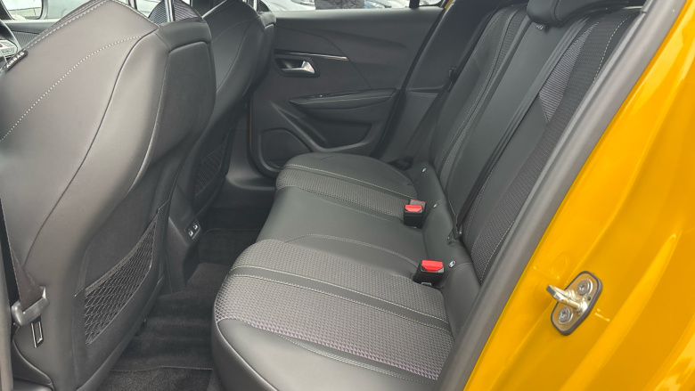 Peugeot 208 1.2 PureTech 100 GT 5dr Petrol Hatchback